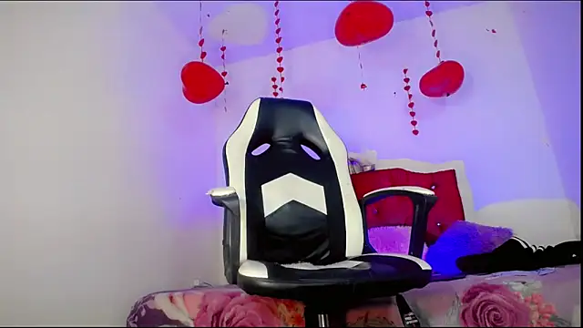 Snapshot of Gabyqueen70 chatting on 19, 2, 2025 Gabyqueen70 online show from 19, 2, 2025