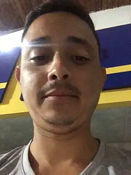 isacalejandroo online show from 27, 12, 2024