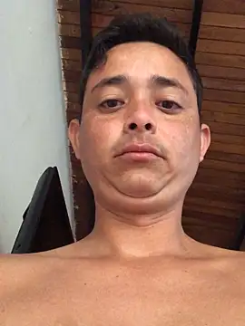 isacalejandroo online show from 27, 1, 2025