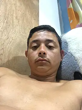 isacalejandroo online show from 30, 1, 2025