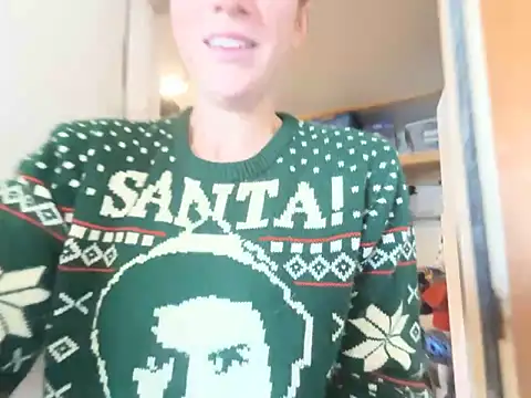 Snapshot of MissSwitch chatting on 2, 12, 2024 MissSwitch online show from 2, 12, 2024