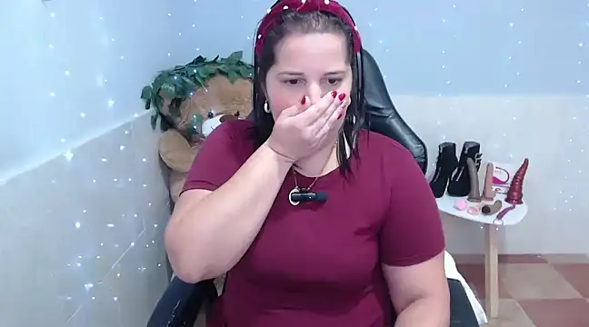 Snapshot of kiara_scottt chatting on 4, 1, 2025 kiara scottt online show from 4, 1, 2025