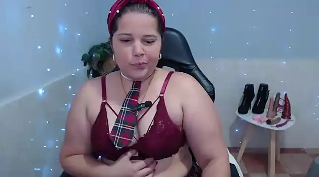 Snapshot of kiara_scottt chatting on 6, 1, 2025 kiara scottt online show from 6, 1, 2025