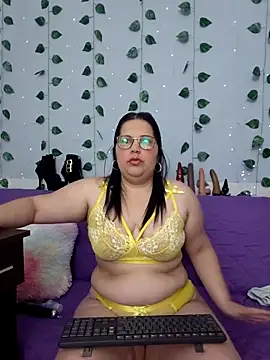 kiara scottt online show from 11, 2, 2026