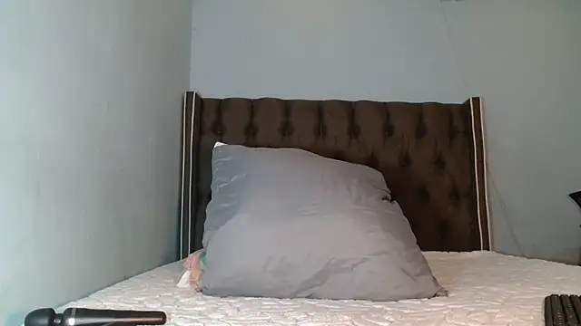 Snapshot of CHOCKYCHOCX2 chatting on 23, 2, 2025 CHOCKYCHOCX2 online show from 23, 2, 2025