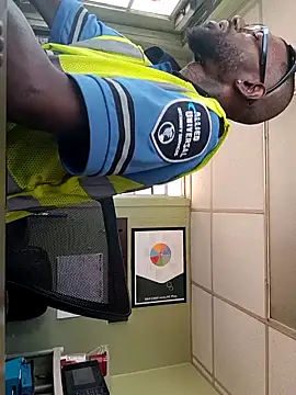 Snapshot of Txdarkmeat74 chatting on 25, 11, 2025 Txdarkmeat74 online show from 25, 11, 2025