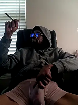 Snapshot of Txdarkmeat74 chatting on 5, 12, 2025 Txdarkmeat74 online show from 5, 12, 2025