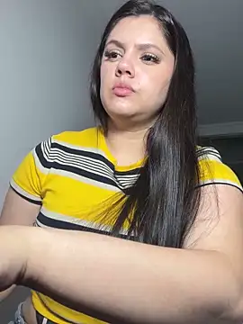 kimberlyhills1 online show from 2, 2, 2025