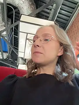 CaseyStar online show from 8, 2, 2025