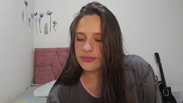 Snapshot of Serenity chatting on 29, 11, 2025 Serenity online show from 29, 11, 2025