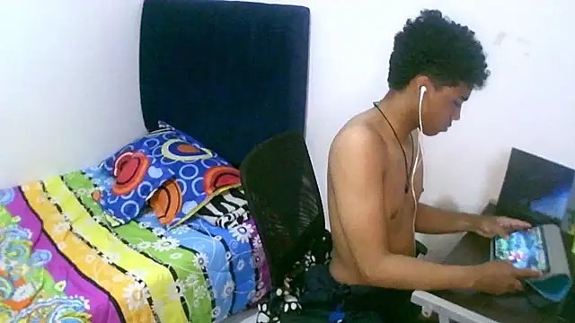 Snapshot of sexy_diamante_ chatting on 14, 9, 2025 sexy diamante  online show from 14, 9, 2025