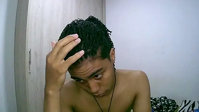 sexy diamante  online show from 18, 11, 2025