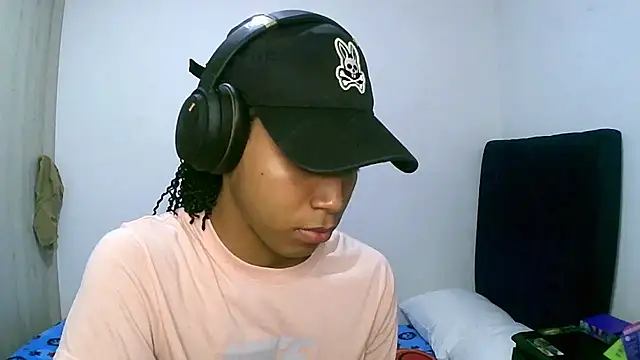 sexy diamante  online show from 23, 11, 2025