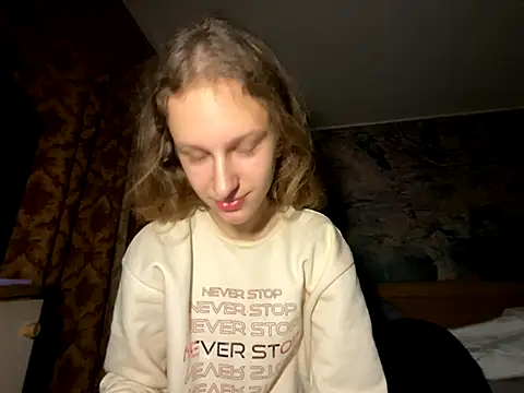 Eva Angel3 online show from 6, 10, 2025