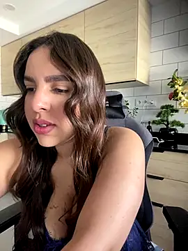 brazilianbbinuk online show from 11, 10, 2025