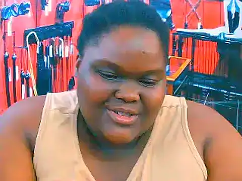 Snapshot of EbonyHotBuns chatting on 31, 10, 2025 EbonyHotBuns online show from 31, 10, 2025