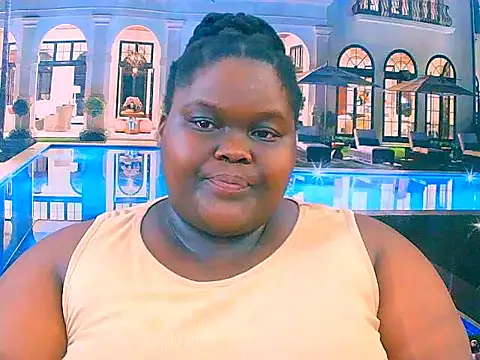 Snapshot of EbonyHotBuns chatting on 26, 11, 2025 EbonyHotBuns online show from 26, 11, 2025