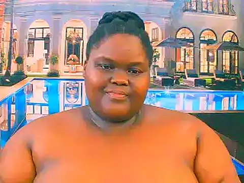 Snapshot of EbonyHotBuns chatting on 15, 12, 2025 EbonyHotBuns online show from 15, 12, 2025