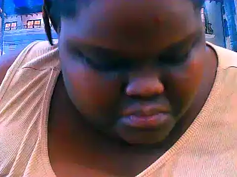 Snapshot of EbonyHotBuns chatting on 28, 4, 2026 EbonyHotBuns online show from 28, 4, 2026