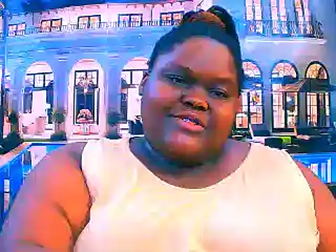 Snapshot of EbonyHotBuns chatting on 29, 4, 2026 EbonyHotBuns online show from 29, 4, 2026
