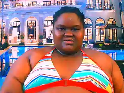Snapshot of EbonyHotBuns chatting on 5, 5, 2026 EbonyHotBuns online show from 5, 5, 2026