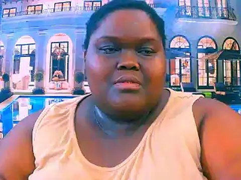 Snapshot of EbonyHotBuns chatting on 15, 5, 2026 EbonyHotBuns online show from 15, 5, 2026