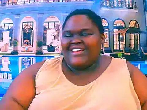 Snapshot of EbonyHotBuns chatting on 16, 5, 2026 EbonyHotBuns online show from 16, 5, 2026