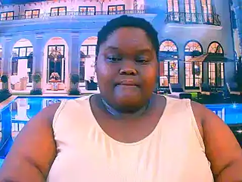 Snapshot of EbonyHotBuns chatting on 19, 5, 2026 EbonyHotBuns online show from 19, 5, 2026