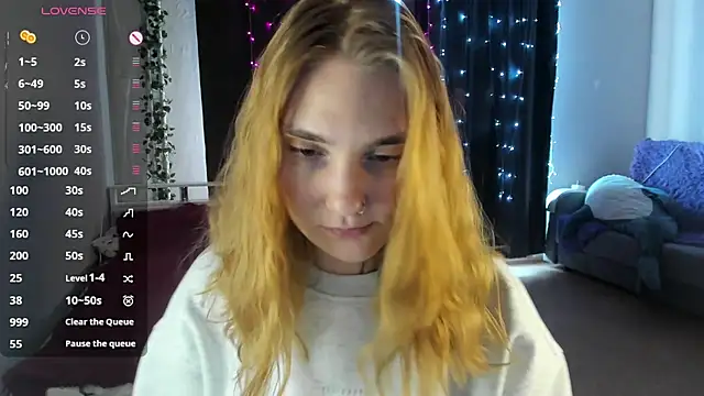 ReddHotPipper online show from 10, 3, 2025