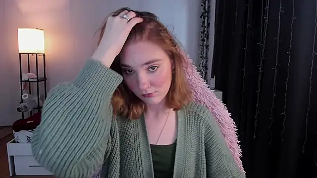 ReddHotPipper online show from 12, 10, 2025