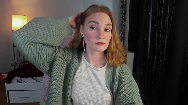 ReddHotPipper online show from 15, 10, 2025