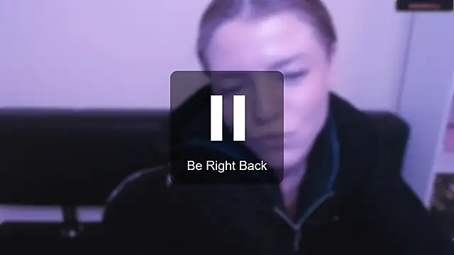 Snapshot of MissOliviaa_ chatting on 30, 12, 2024 MissOliviaa online show from 30, 12, 2024