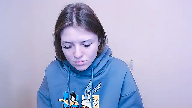 Snapshot of MissOliviaa_ chatting on 10, 1, 2025 MissOliviaa online show from 10, 1, 2025