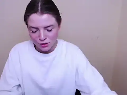 Snapshot of MissOliviaa_ chatting on 22, 1, 2025 MissOliviaa online show from 22, 1, 2025