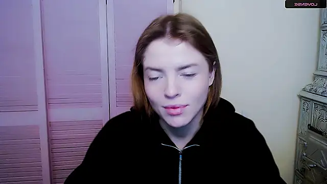 Snapshot of MissOliviaa_ chatting on 24, 1, 2025 MissOliviaa online show from 24, 1, 2025