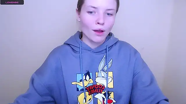 Snapshot of MissOliviaa_ chatting on 30, 1, 2025 MissOliviaa online show from 30, 1, 2025