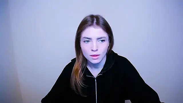 Snapshot of MissOliviaa_ chatting on 11, 2, 2025 MissOliviaa online show from 11, 2, 2025