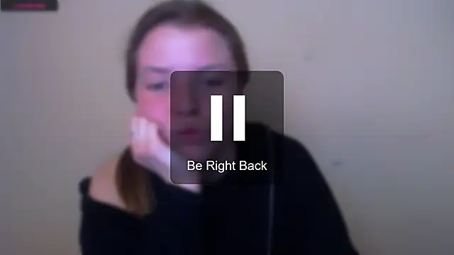 Snapshot of MissOliviaa_ chatting on 28, 2, 2025 MissOliviaa online show from 28, 2, 2025