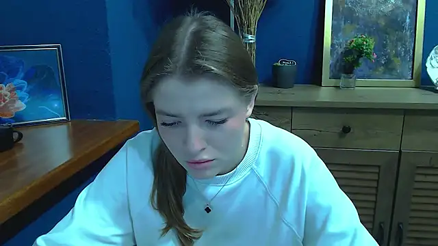 MissOliviaa  online show from 5, 12, 2025