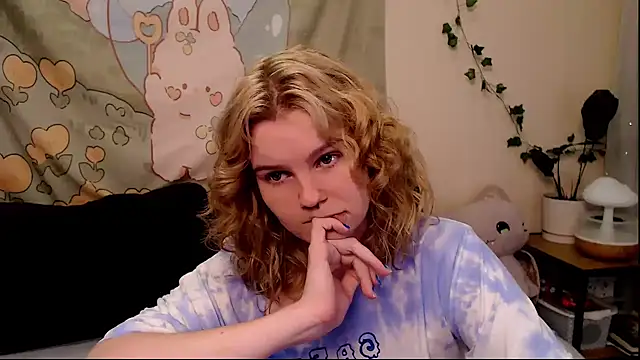 Moona xx online show from 24, 6, 2026