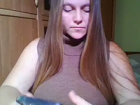 Evasapples online show from 4, 1, 2025