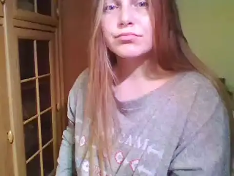 Evasapples online show from 1, 2, 2025