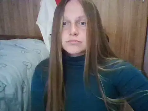 Evasapples online show from 6, 3, 2025