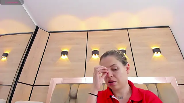 dorothy vegga online show from 4, 2, 2026