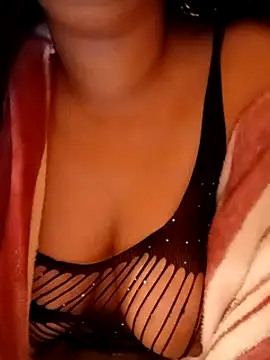 Snapshot of Maysae-Sex chatting on 8, 1, 2025 Maysae-Sex online show from 8, 1, 2025