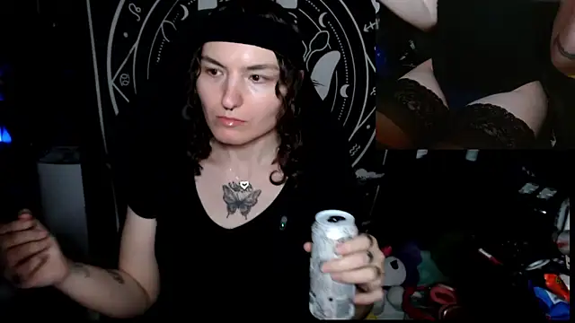 BrandiWRLD 999 online show from 26, 9, 2025