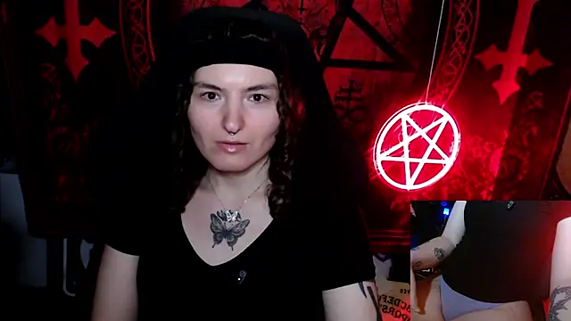 BrandiWRLD 999 online show from 15, 10, 2025