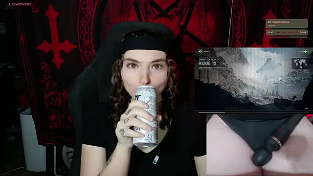 BrandiWRLD 999 online show from 9, 11, 2025