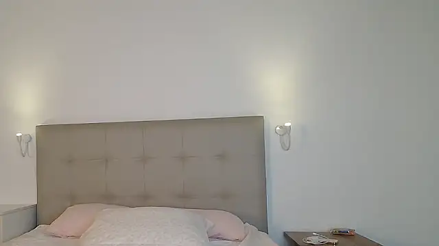 caaatalinalina online show from 2, 12, 2024