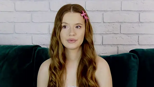 Snapshot of MilanaBalmain chatting on 18, 2, 2025 MilanaBalmain online show from 18, 2, 2025